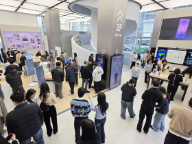 삼성전자 ‘갤럭시 S26 울트라’ 비교 체험 공간 ‘갤럭시 스튜디오’ 오픈